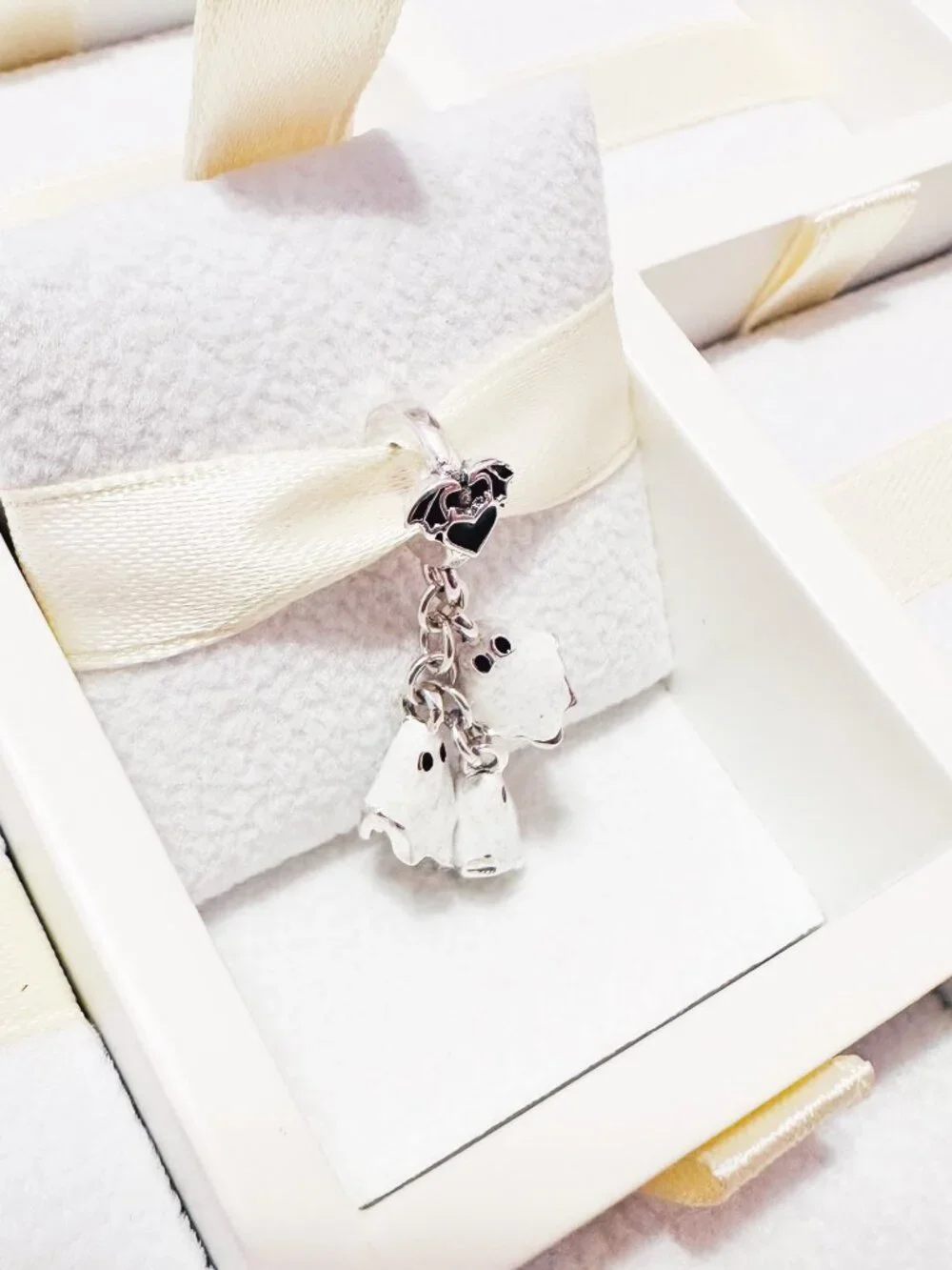 925 Sterling Silver Glow In The Dark Halloween Cute Ghosts Dangle Charm